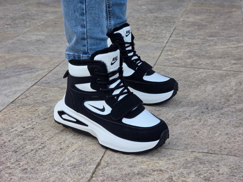 Ghete de damă îmblănite Aria Black Cod 864