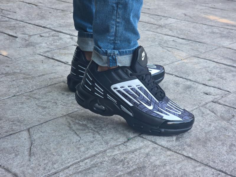 Pantofi sport negri cu alb design modern Cod 832
